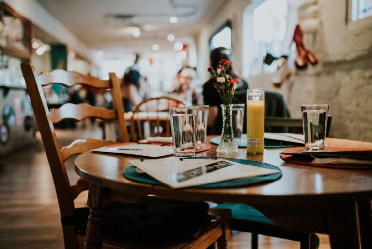 What Should You Consider When Choosing a Restaurant?