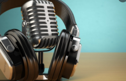 Amazing Podcasts You Should Start Listening to Right Now