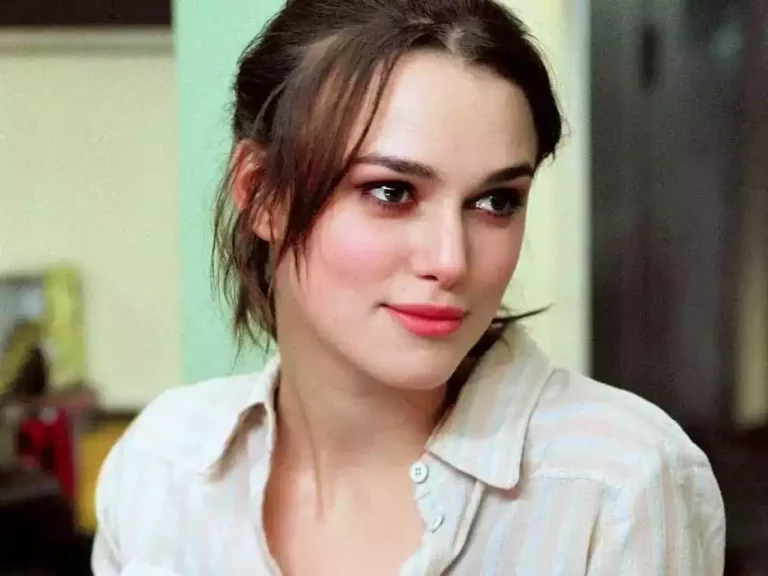10 Facts about Keira Knightley