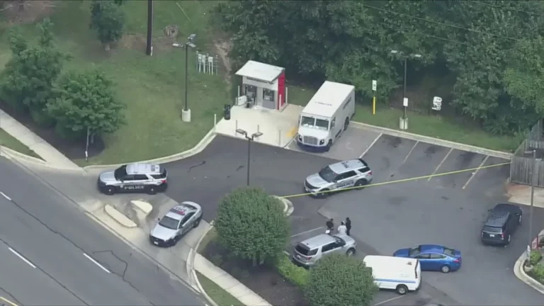The gunman shot two others at large after attempted Brinks armored vehicle robbery in Hyattsville: police