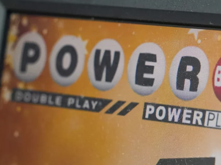 Powerball jackpot climbs to $875 million, the third-largest on record