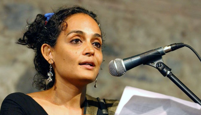Indian Author Arundhati Roy Faces Prosecution Over 2010 Speech on Kashmir