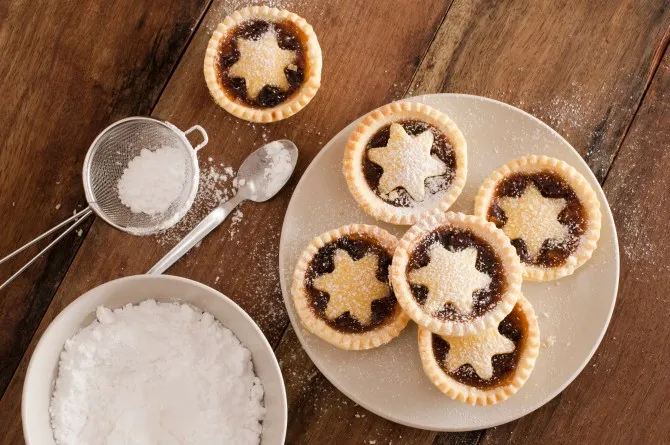 Supermarket Mince Pies: The Best Brands to Try This Christmas Season