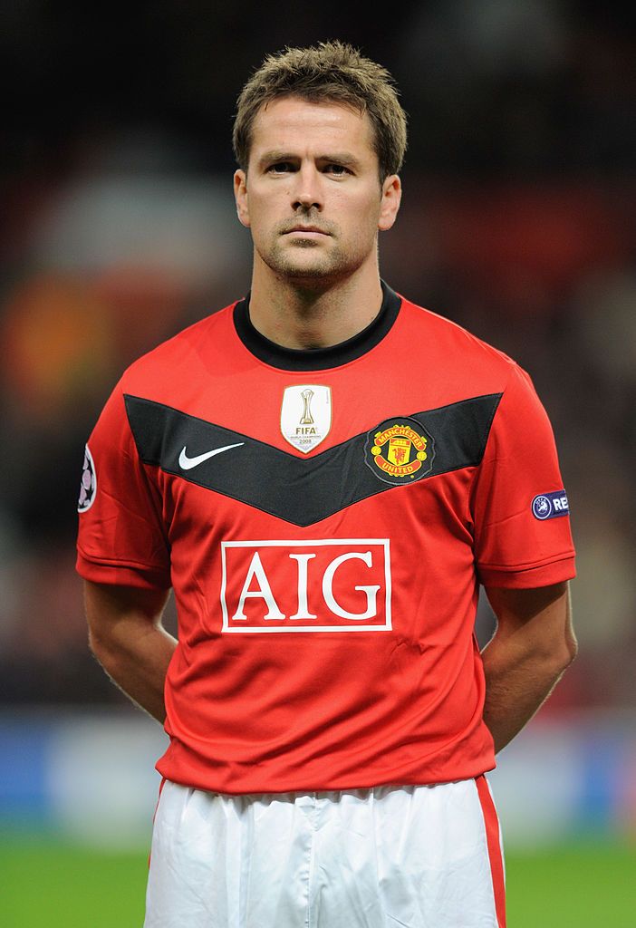 Michael Owen: A Glimpse into the Football Legend’s Net Worth