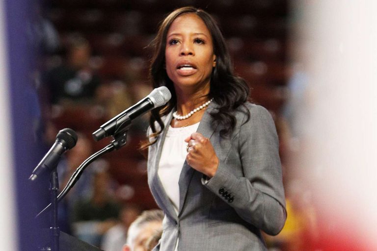 Who Was Mia Love? Remembering the Former Utah Congresswoman Who Succumbed to Cancer at 49